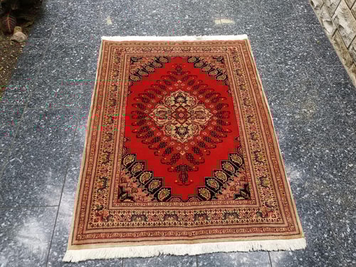 Ghom Irán 2354-7464