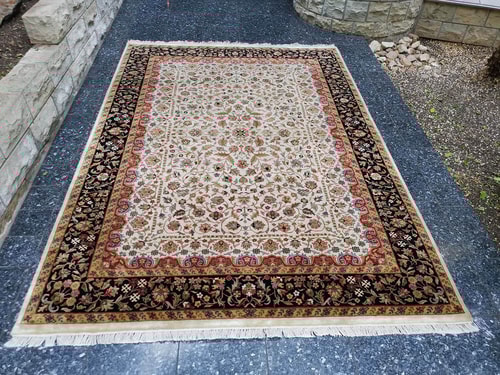 Caral 762 ivory - black