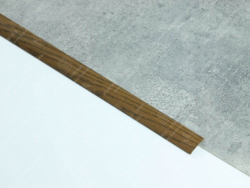 Oblouk 30 mm H31 Dub tmavý přechodová lišta samolepící