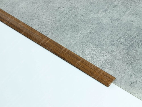 Oblouk 30 mm H81 Ořech přechodová lišta samolepící