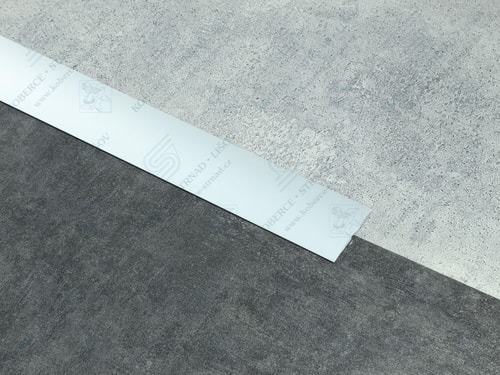 Oblouk 50 mm stříbrná přechodová lišta zátěžová samolepící