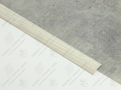 Oblouk 40 mm E901 dub bělený přechodová lišta samolepící