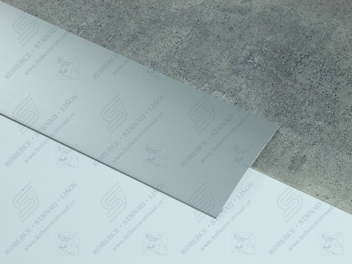 Oblouk 120 mm stříbrná přechodová lišta samolepicí