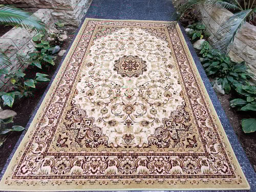 Damo krémový Isfahan