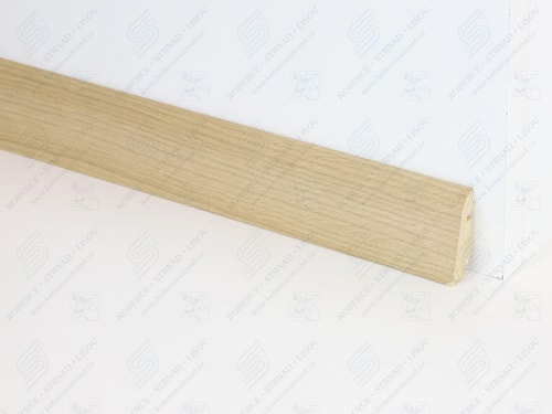 SL40DBEZ dub bez úpravy dřevěná soklová lišta