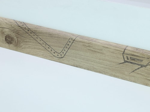 Berry HDF60 9320-3886 soklová lišta