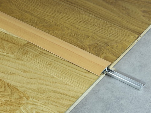 588 H90 Třešeň Küberit 06288900-05