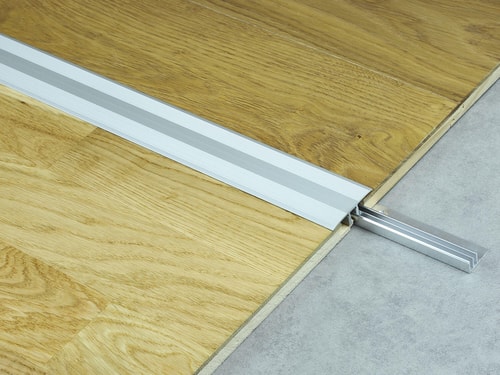 588 stříbrný + základ Küberit 06288045