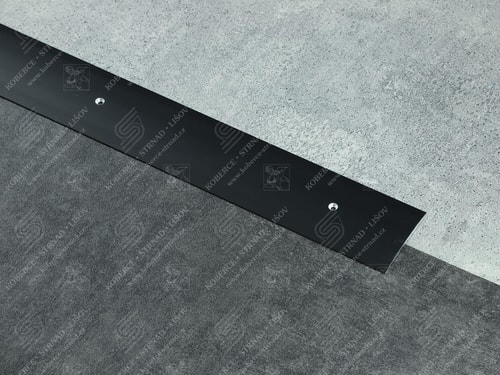 Oblouk 60 mm tmavý bronz přechodová lišta zátěžová vrtaná