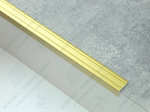 Schodová hrana 24,5x18 mm zlatá samolepicí 04202-0, 04232-7
