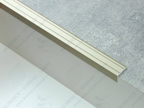 Schodová hrana 24,5x18 mm světlý bronz samolepicí