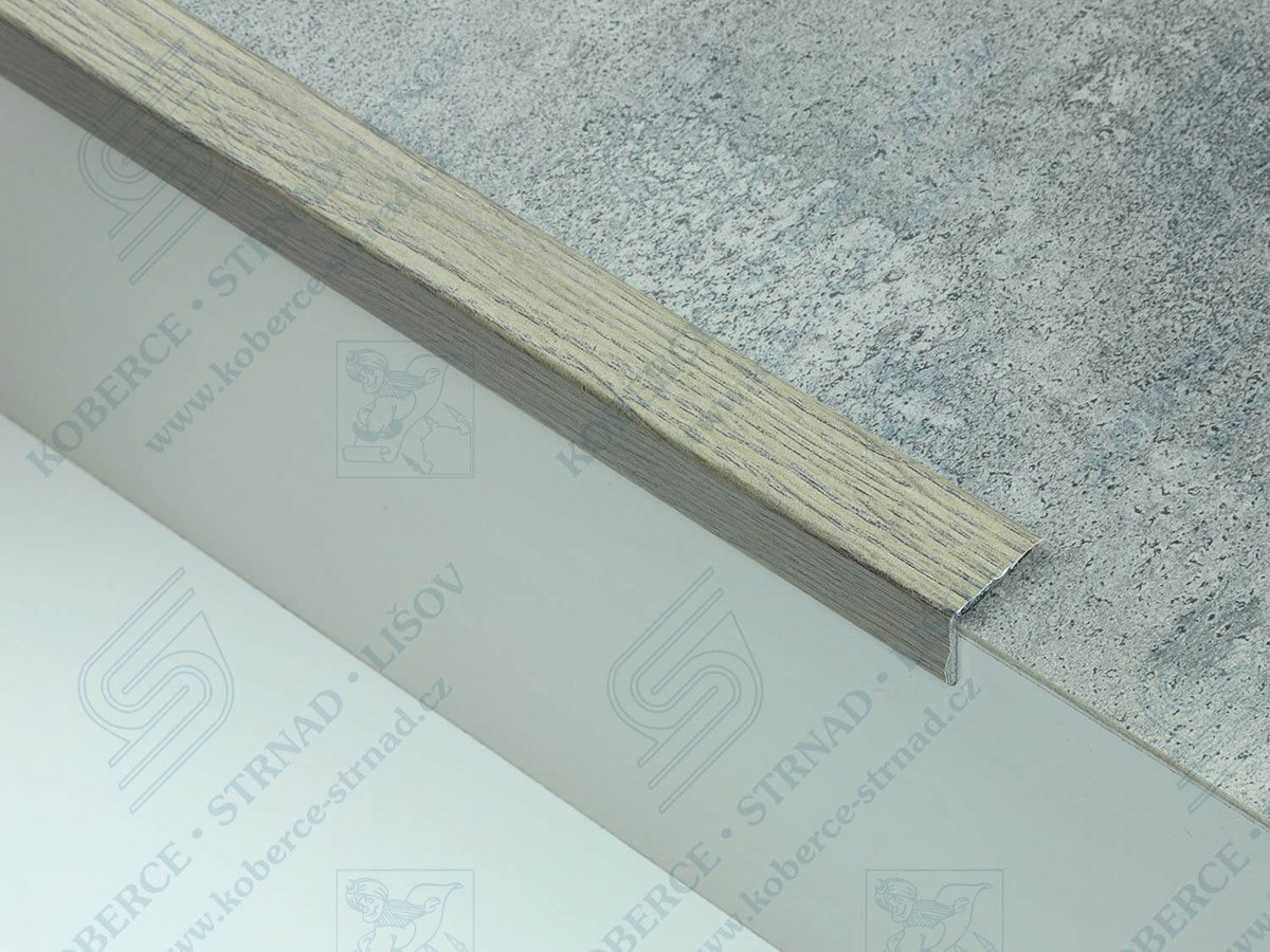 Schodová hrana 24,5x20 mm H62 dub šedobéžový