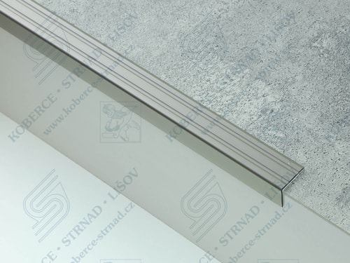 Schodová hrana 24,5x20 mm inox samolepicí