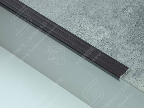 Schodová hrana 24,5x10 mm H95 wenge