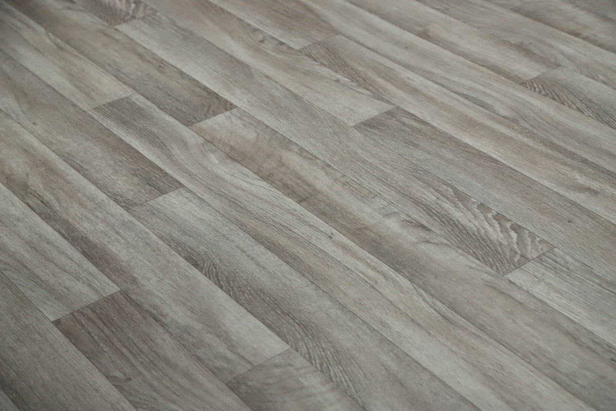 Xtreme Golden Oak 696L