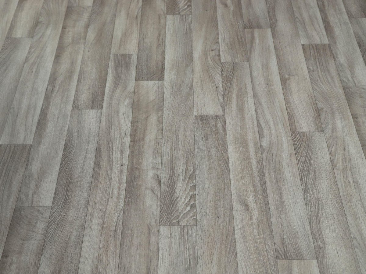 Xtreme Golden Oak 696L