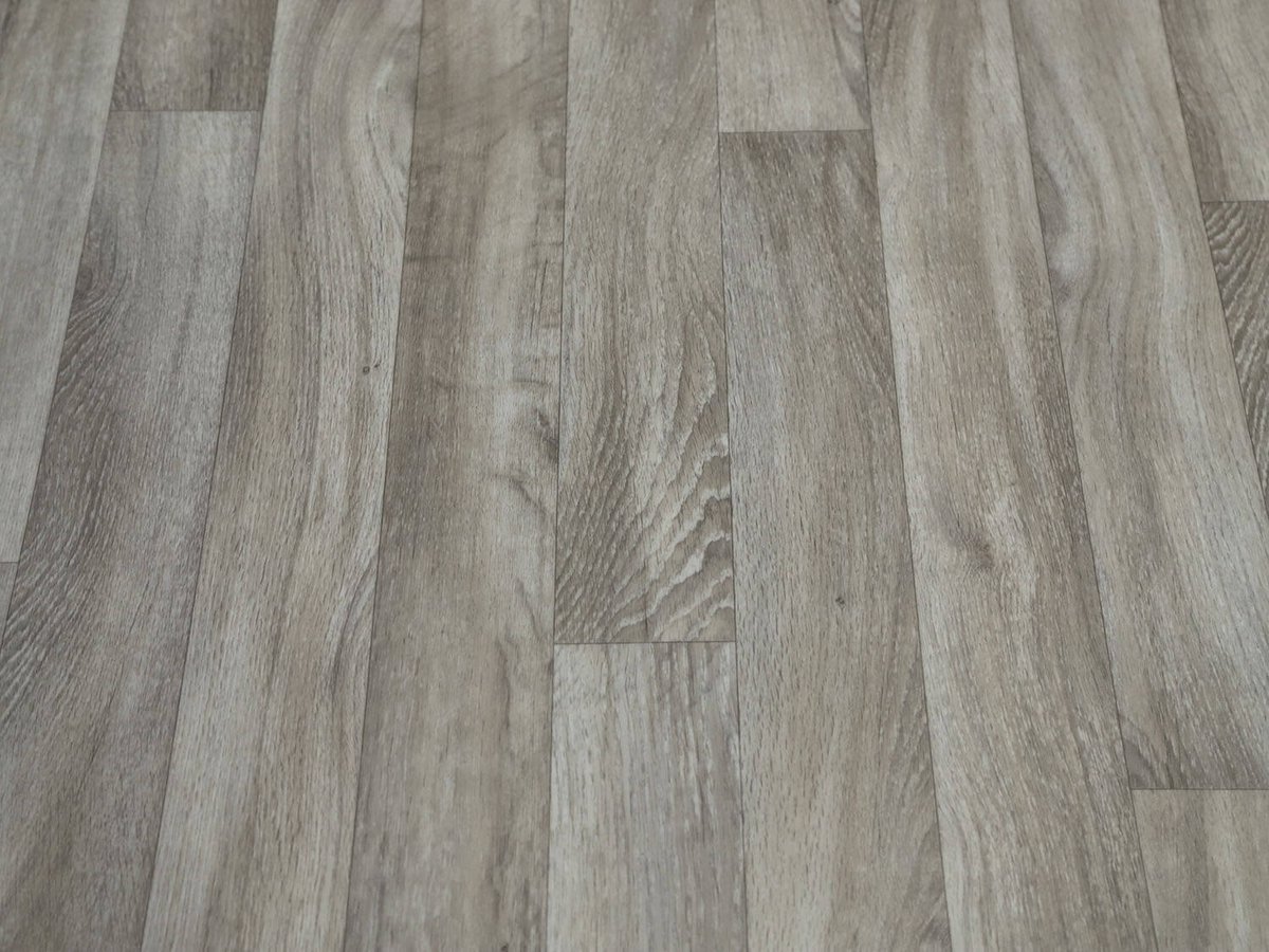 Xtreme Golden Oak 696L