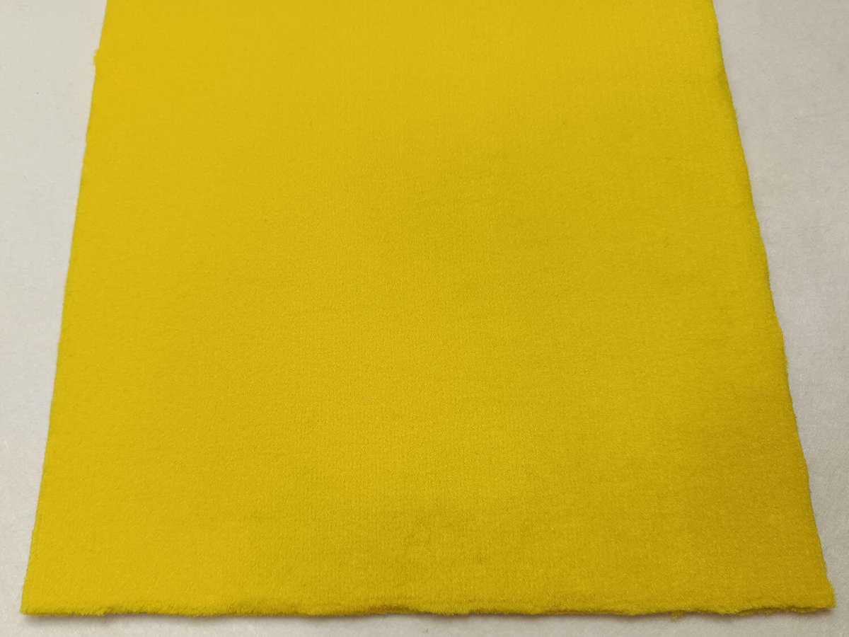 Nexus 8228 canarino