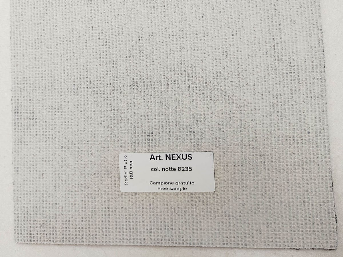 Nexus 8235 notte
