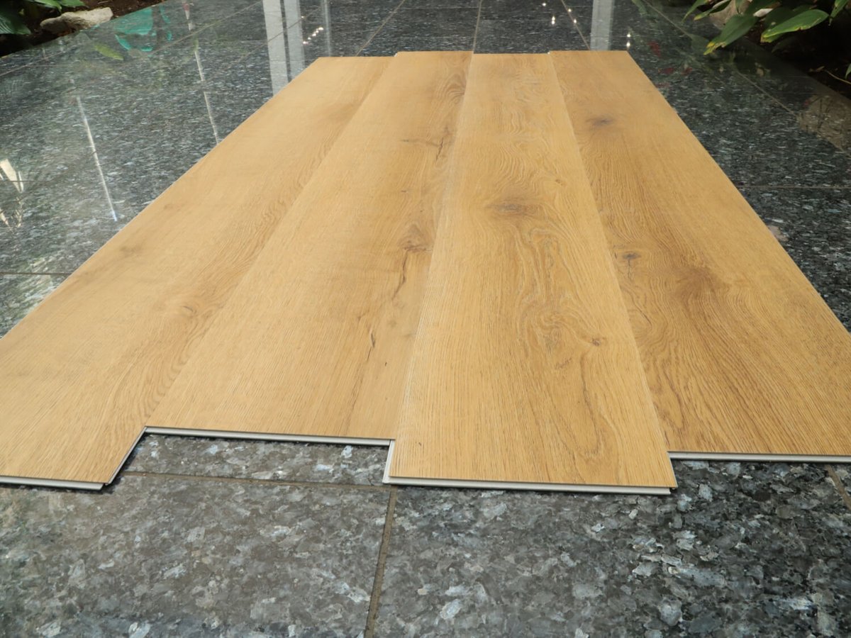 Rigid LVT Dub beskydský EIR XL 51081E02