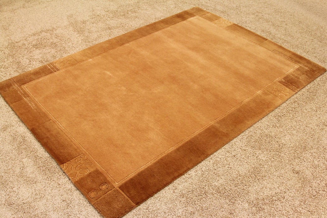 Patala 16-04 walnut