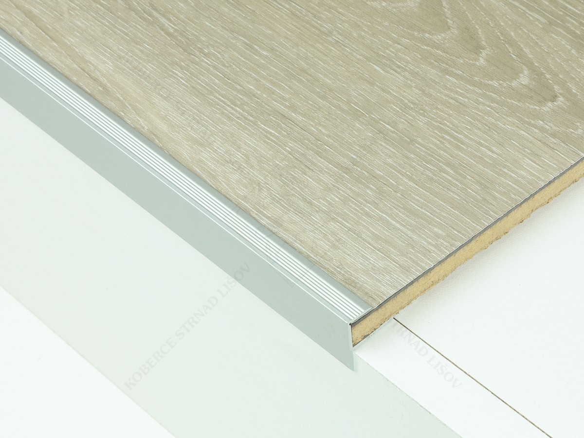 Zásuvný schodový profil FLEXI 10 mm stříbrný
