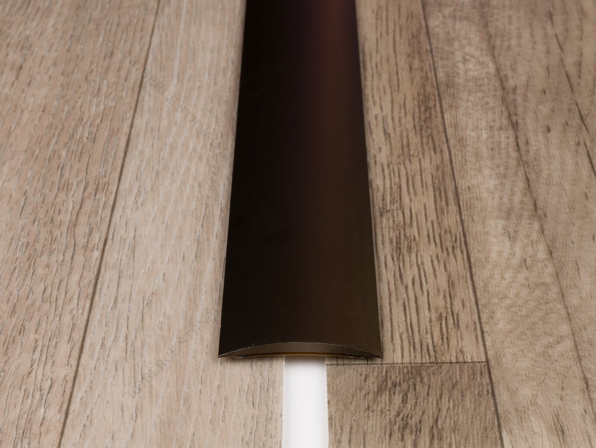 Oblouk 40 mm tmavý bronz Küberit